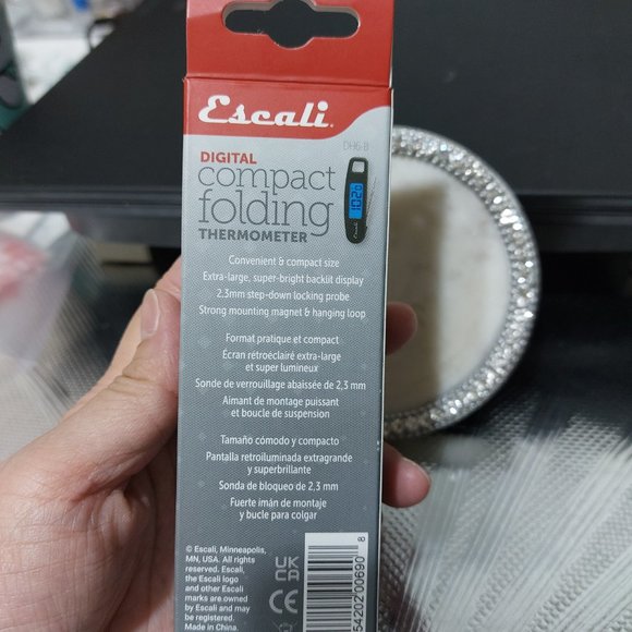 Escali Digital Compact Folding Thermometer Black - Picture 3 of 5